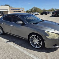 2014 Nissan Maxima