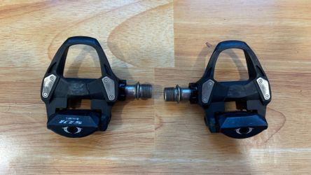 Shimano 105 pedals