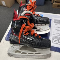 Bauer Vapor 3X Pro Youth Size 12.5 Ice Hockey Skate 