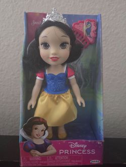 Disney Princess Snow White Toddler Doll by Jakks