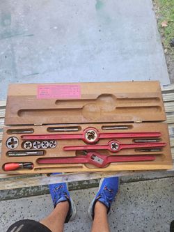 Screw Plate Tap and DIe Set