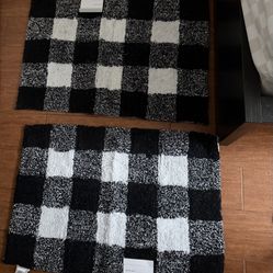 Black And White Buffalo Plaid Bath Mats 