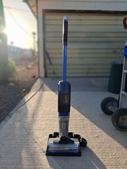 Crosswave Omnifind Cordless wet dry vacuum