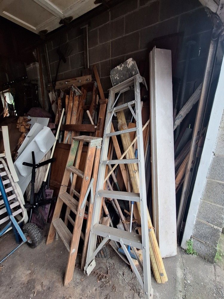 Wooden & Metal Ladders. Rakes