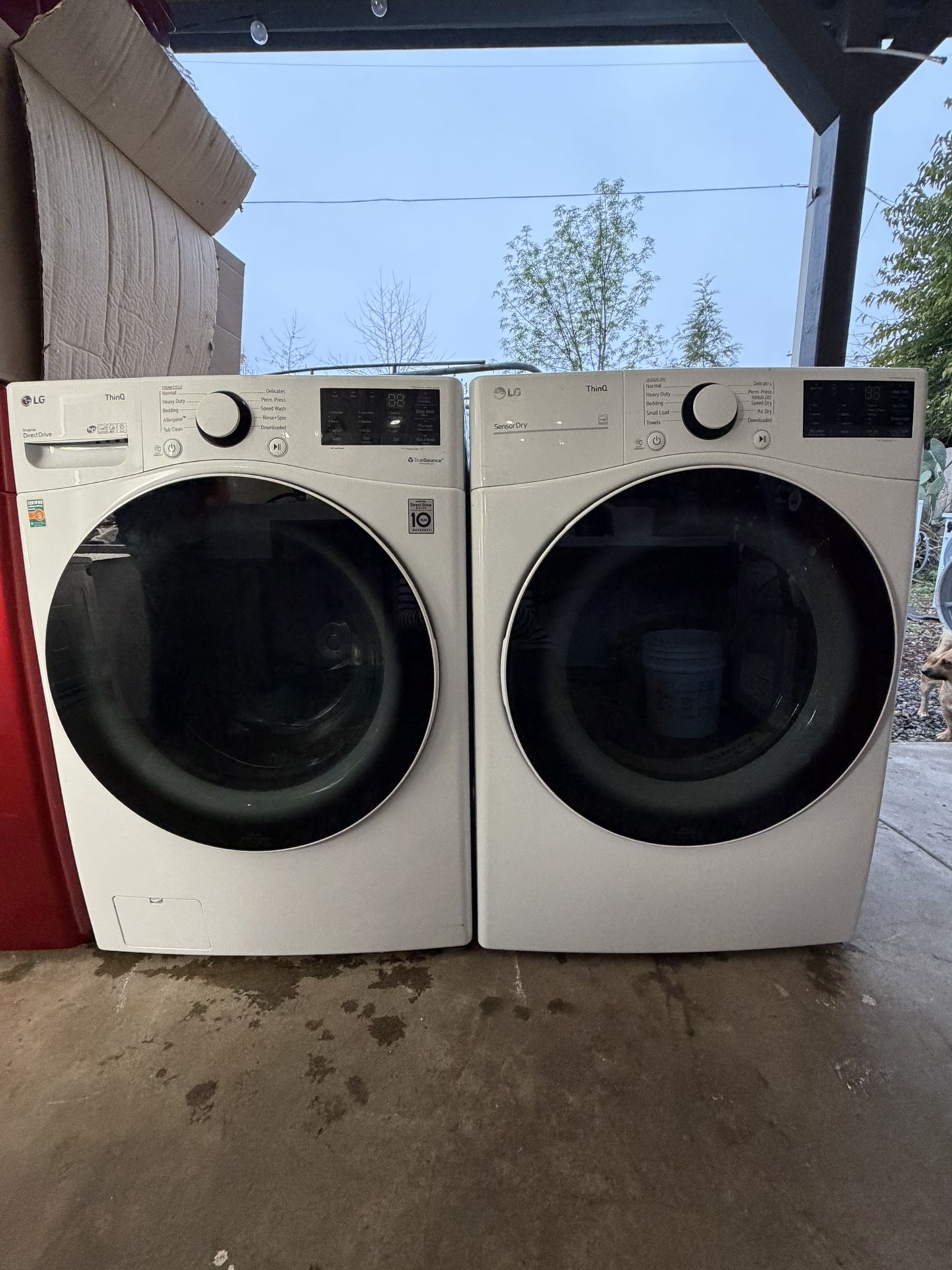 LG electric washer and dryer with free delivery