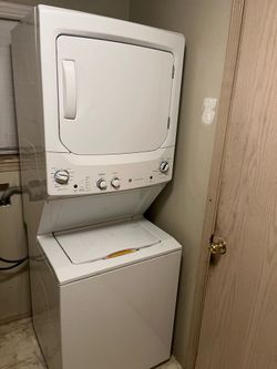 GE stacked washed and dryer