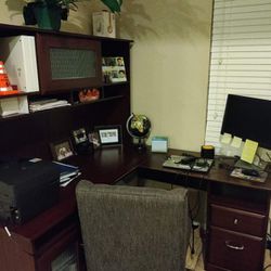 Corner Desk - $200