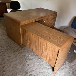 L Shaped Desk FREE