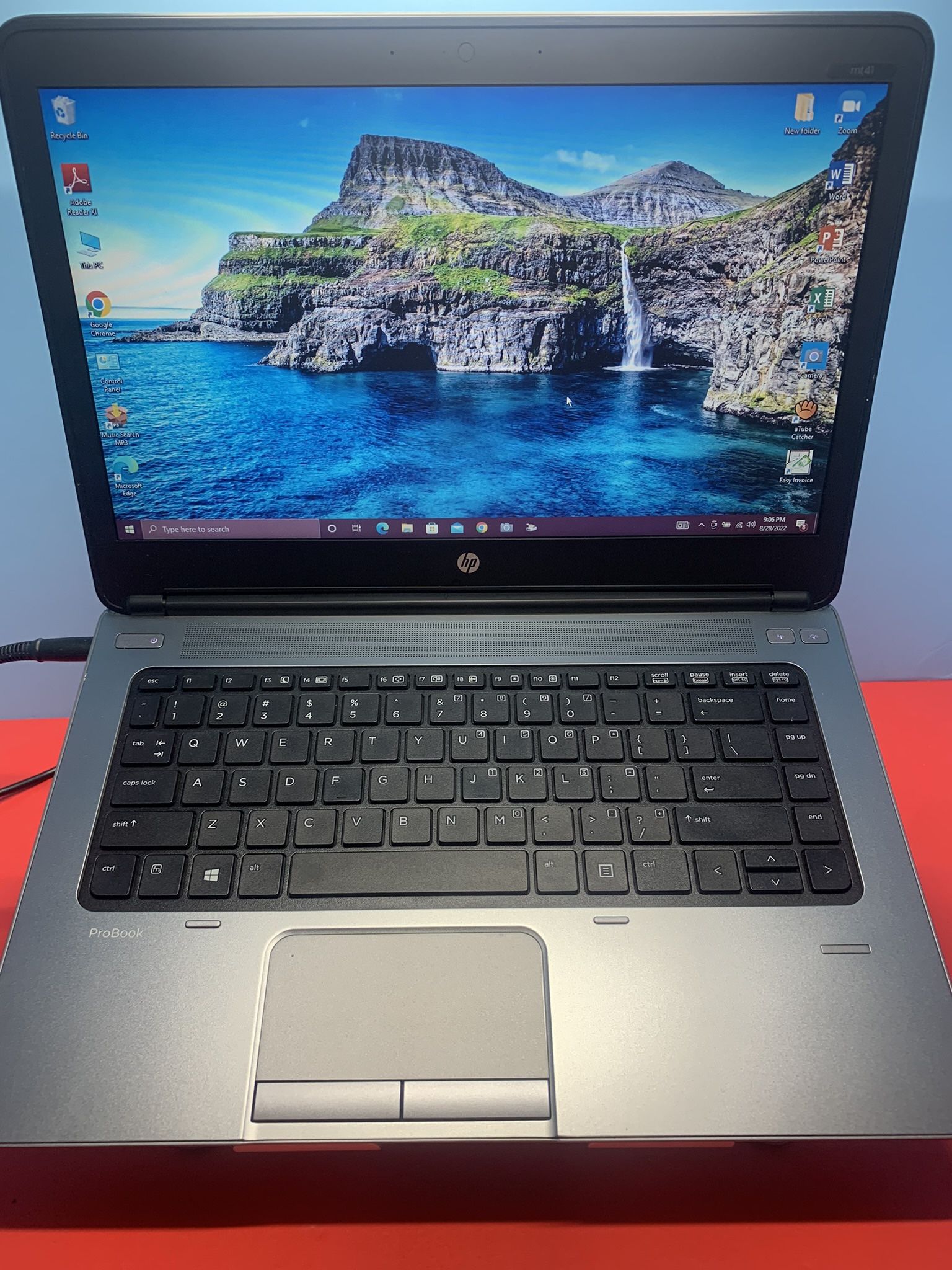 HP NOTEBOOK …MT- 41….500 GB …HHD ( Capacity ) ..4.0 RAM . READY FOR CLASSES ON LINE OR WORK FROM HOME