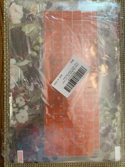 MacBook Air 13” Case with keyboard cover. New