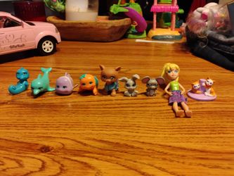 8 Polly Pockets, 7 animals + 1 person & 1 vintage 2001 Mattel Barbie Dollhouse miniature cat figurine