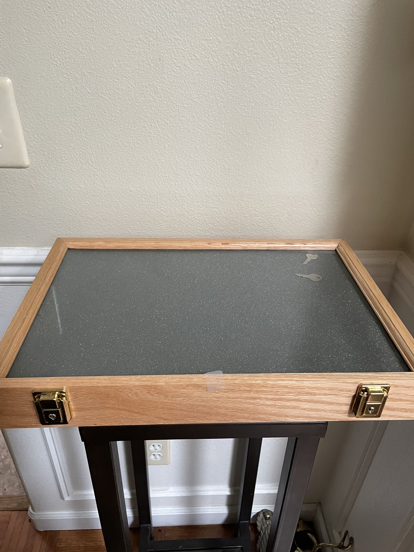 Two Timbers Wooden & Glass Display Stand 18”x12”