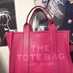 Pink Leather Marc Jacob’s Medium Tote