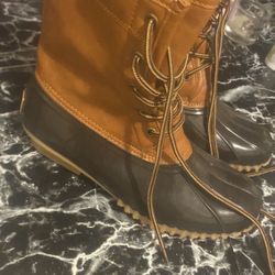 Duck Boots  Size 7
