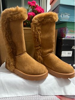 Comfort foam boot