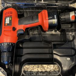 BLACK AND DECKER 9.6V CORDLESS DRILL CD9600 TYPE4