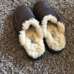 Ugg Slippers 