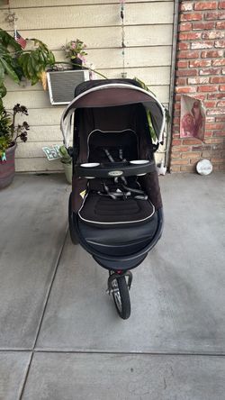 Graco Jogging Stroller