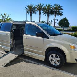 2010 Dodge Grand Caravan Hero♿ Wheelchair, Handicap, Mobility van