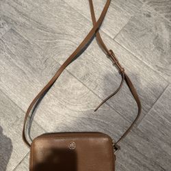 Tory Burch Robinson Double Zip Crossbody Bag