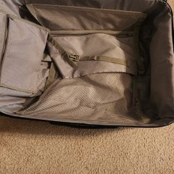 Large Suitcase  Olmpia, 21x28.5x12 , 2 Wheels