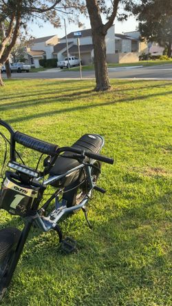 New shimano hydro brakes, black op pegs, plate with a sticker, pro taper pad, guts seat cover, new light,
