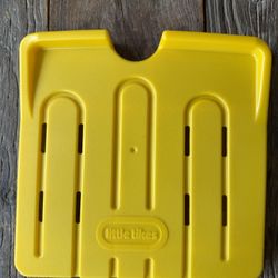 Little Yikes Coup Car Floorboard