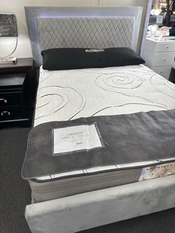 NEW OFFER! Dark Gray CK Platform Bed w/ LED Light (Mattress is not Included)