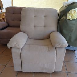 Used Recliners (No Stains)