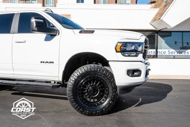 KMC IMS 20x9 +18 8x6.5