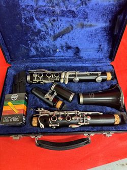 Buffet Crampon Evette Clarinet with New Box of Reeds $240 Firm