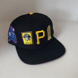 Pirates Snapback Hat 🧢