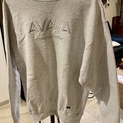White Pullover Sweatshirt - Large