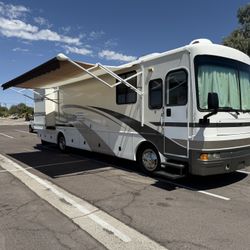 RV Class A Fleetwood Expedition Caterpillar 2002