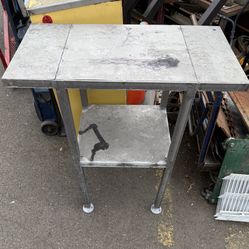 Stainless Steel & Aluminum Workbench