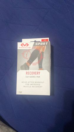 Sports calf sleeves