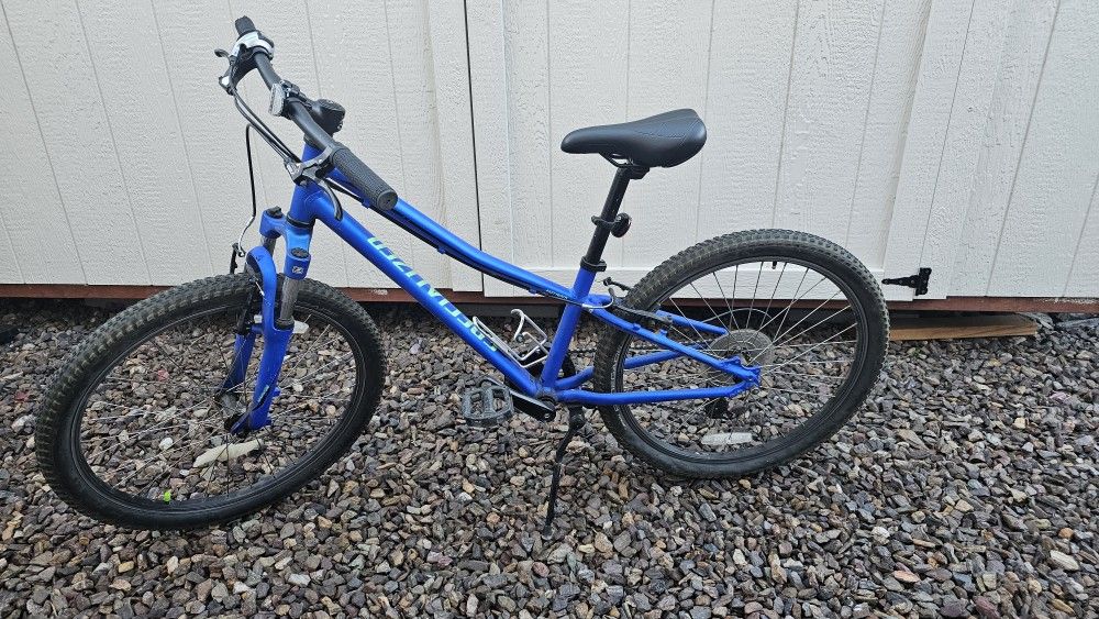 Specialized Hot Rock 24" Mountain Bike