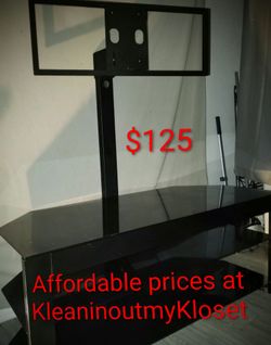 Entertainment center with built in mount