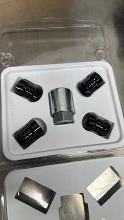 Kia wheel locks