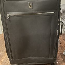 Suitcase - Travel Pro Platinum Elite Large Spinner