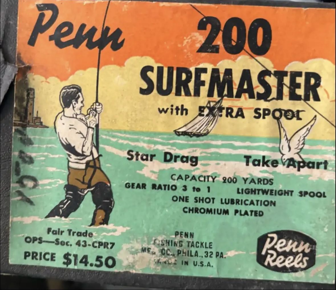 Vintage Retro Penn Surfmaster Fishing Reel With a Bakelite Handle.