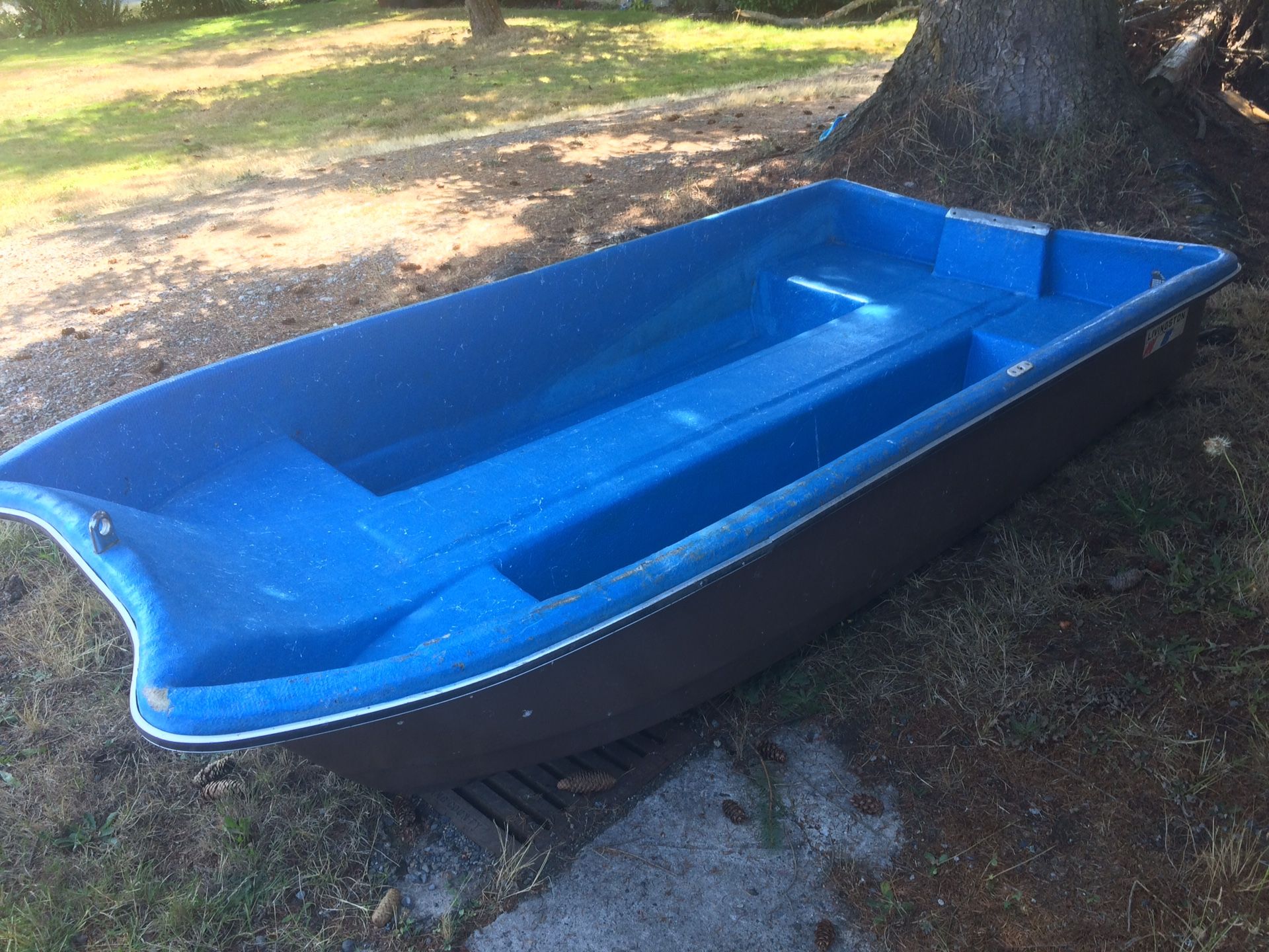 Livingston double hull boat 10ft good condition for Sale in Seattle, WA