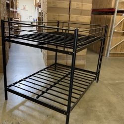 Bunkbed bunk bed litera  Queen Over Queen 