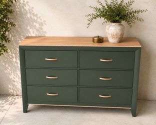 The Alderstone Six Drawer Dresser