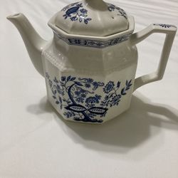 J&G Meakin Classic White Blue Nordic Tea Pot (shipping Included In Price)