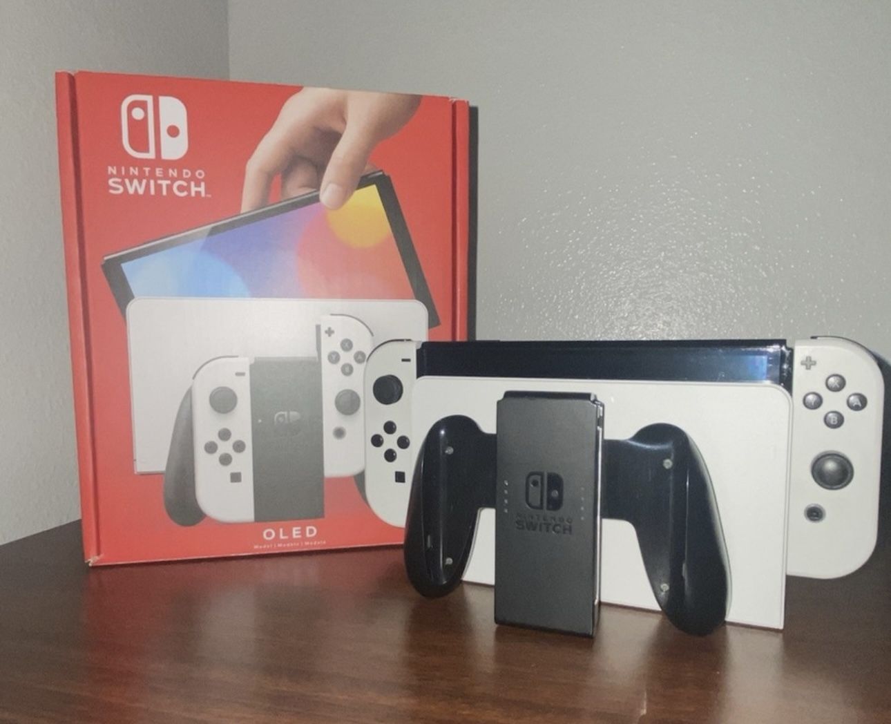 Nintendo Switch OLED 64GB With Games Mariokart8 Deluxe and Marvel Superheroes 2