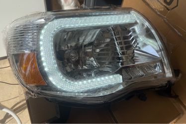 05-11 Toyota Tacoma Chrome Amber Reflector LED Strip Headlights