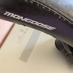 Mongoose Bicycle Seat Wear On The Rear End. Bike Seat Measures 11 x 6 Pickup East Or West