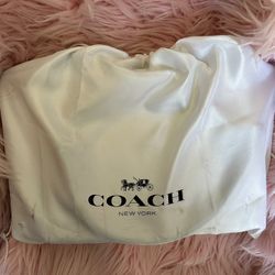 COACH Women's Pebbled Turnlock Chain Tote 27