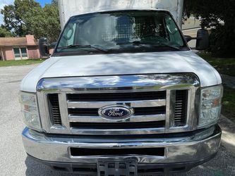 2016 Ford E-450